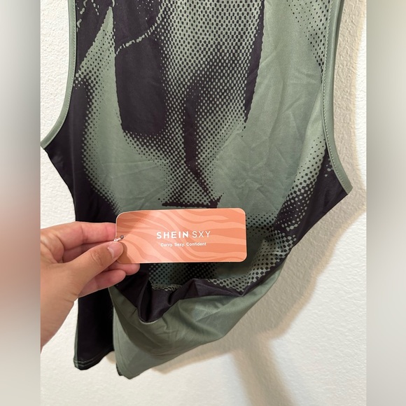 NWT SHEIN Tank Top Olive Bikini Body Heat Map Print - Picture 5 of 9